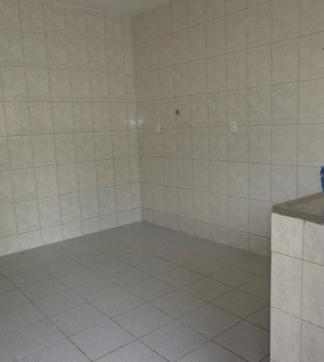 C1052 15.JPG